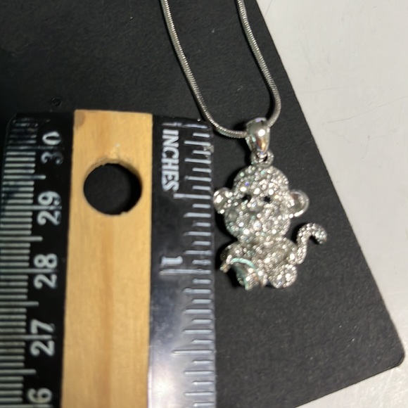 Adorable Monkey Chimp crystal necklace - Picture 6 of 7